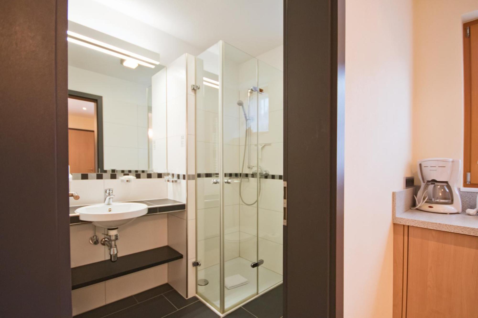 Gengs Linde Hotel Stuhlingen Bagian luar foto