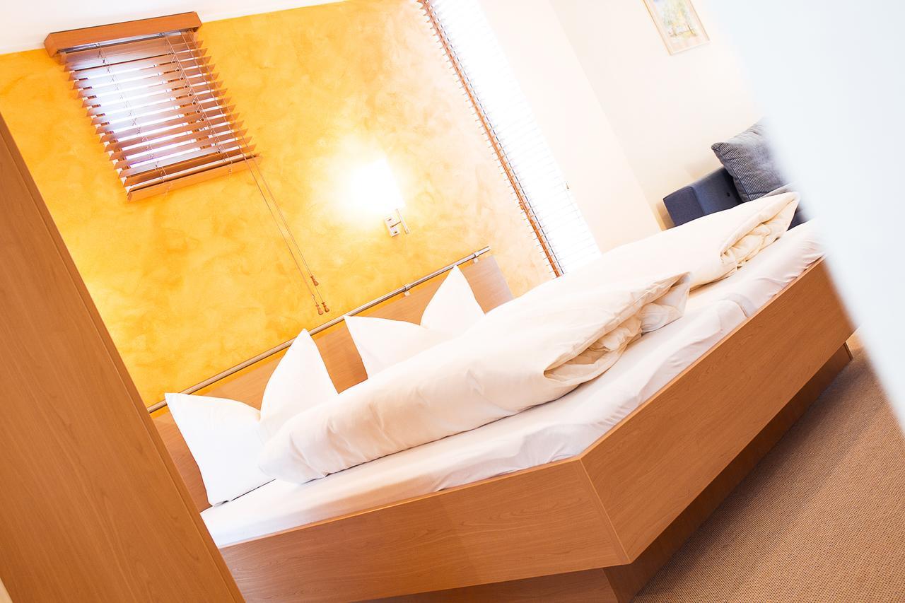 Gengs Linde Hotel Stuhlingen Bagian luar foto