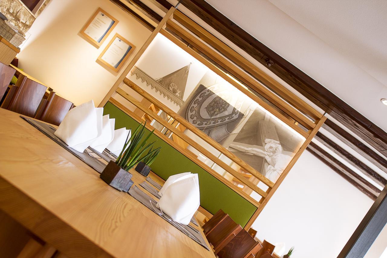 Gengs Linde Hotel Stuhlingen Bagian luar foto